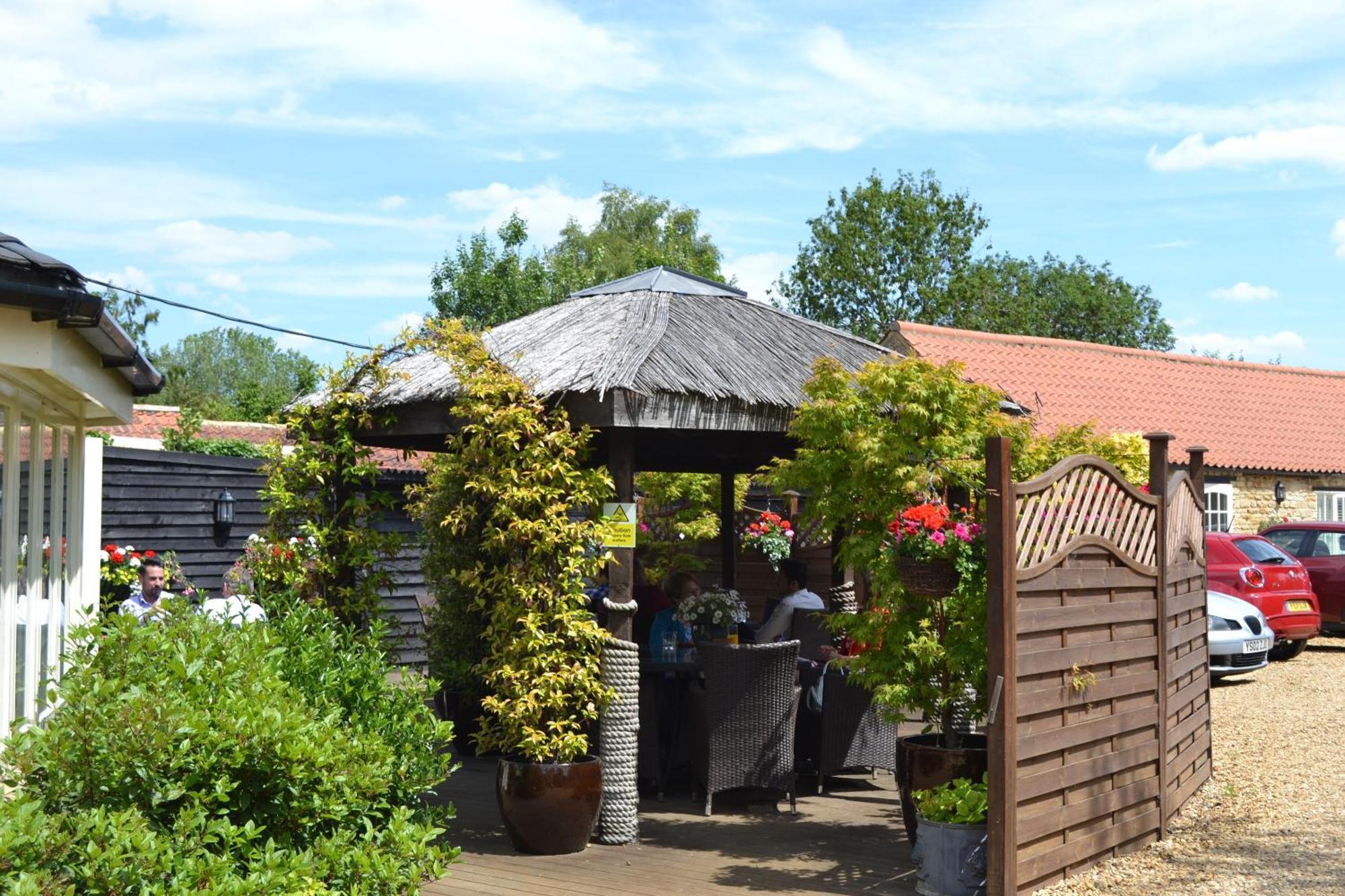 The Crown Inn Peterborough Exterior photo